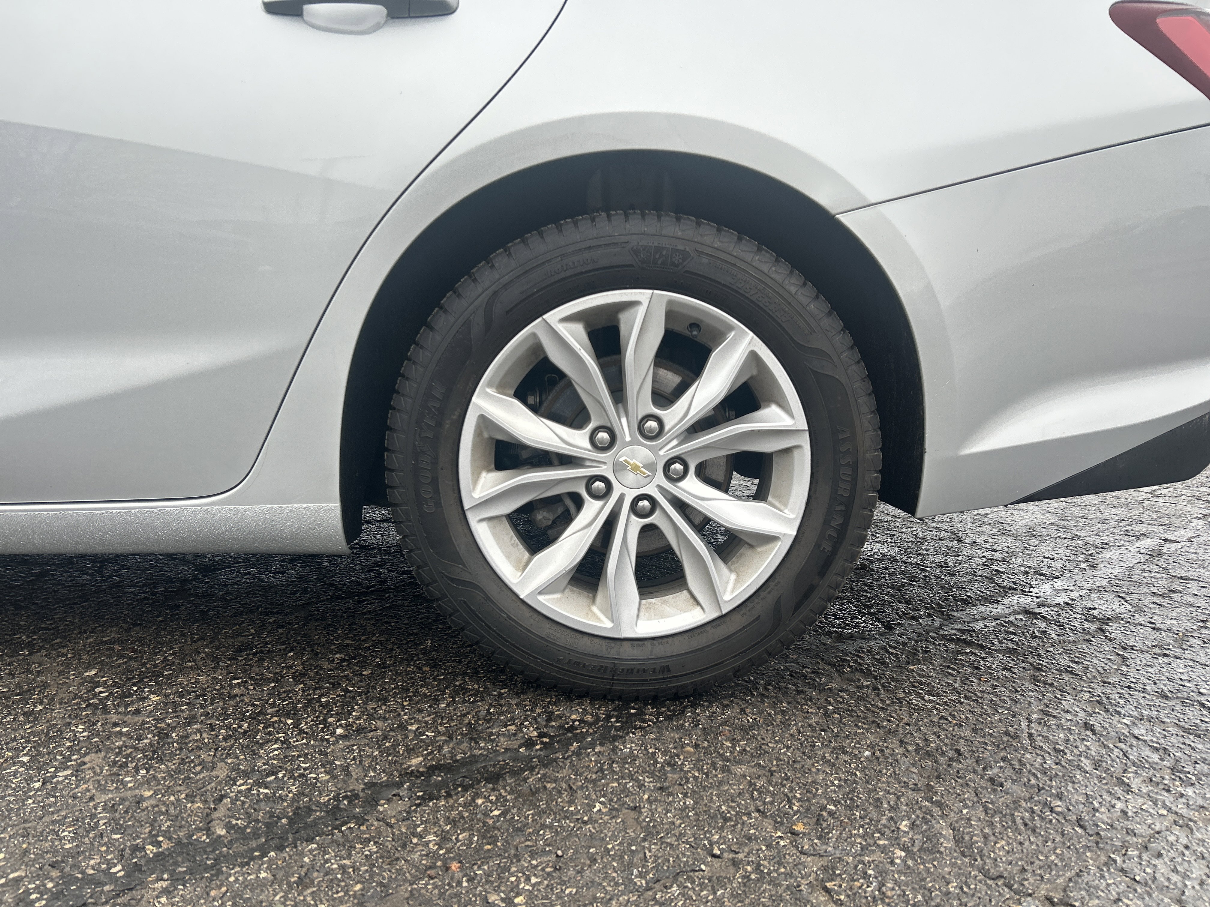 Used 2021 Chevrolet Malibu LT image 22