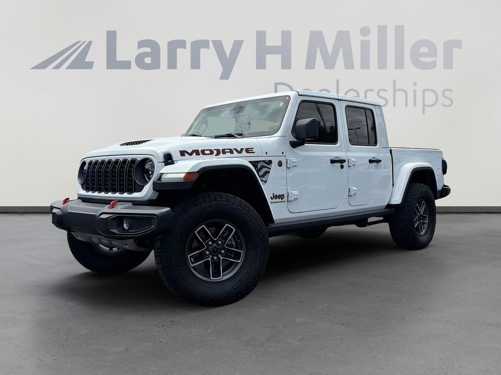 Certified 2025 Jeep Gladiator Mojave w/ Convenience Group AWD/4WD image 1