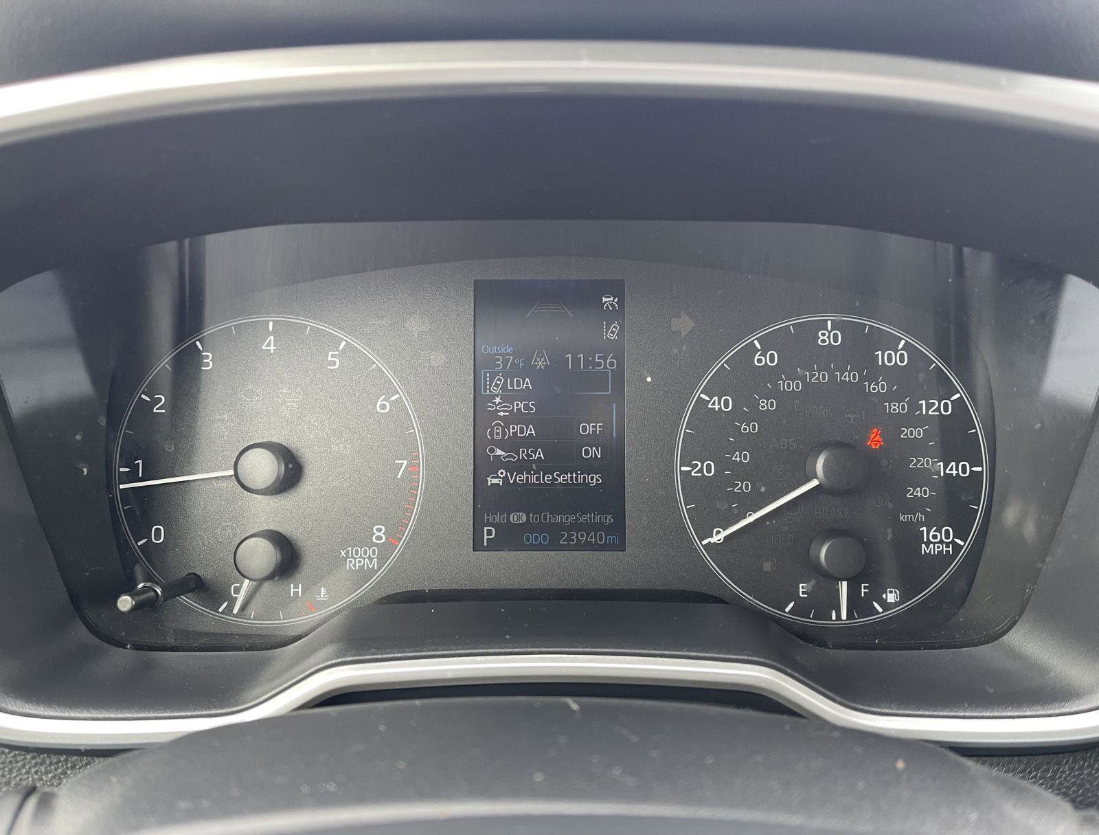 Used 2024 Toyota Corolla SE image 7