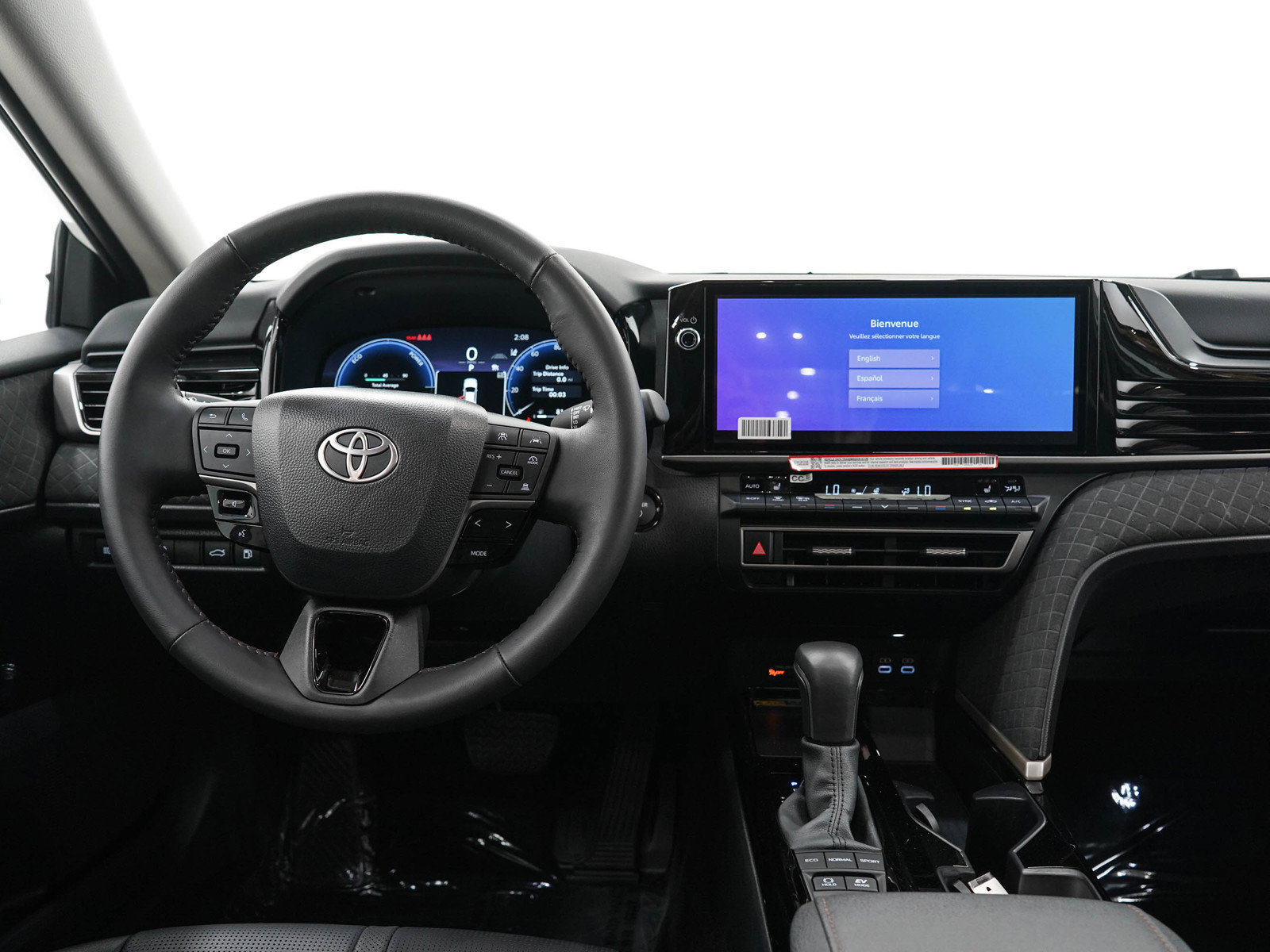Used 2026 Toyota Camry XLE AWD/4WD image 14