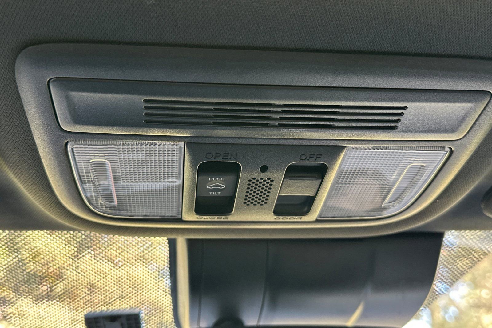 Used 2016 Honda Civic Touring image 22