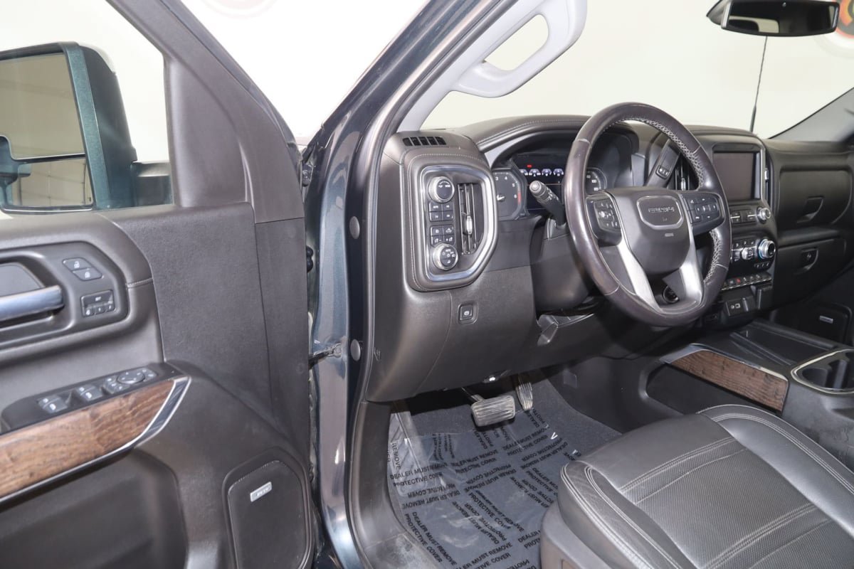 Used 2022 GMC Sierra 2500 Denali w/ Snow Plow Prep/Camper Package AWD/4WD image 47
