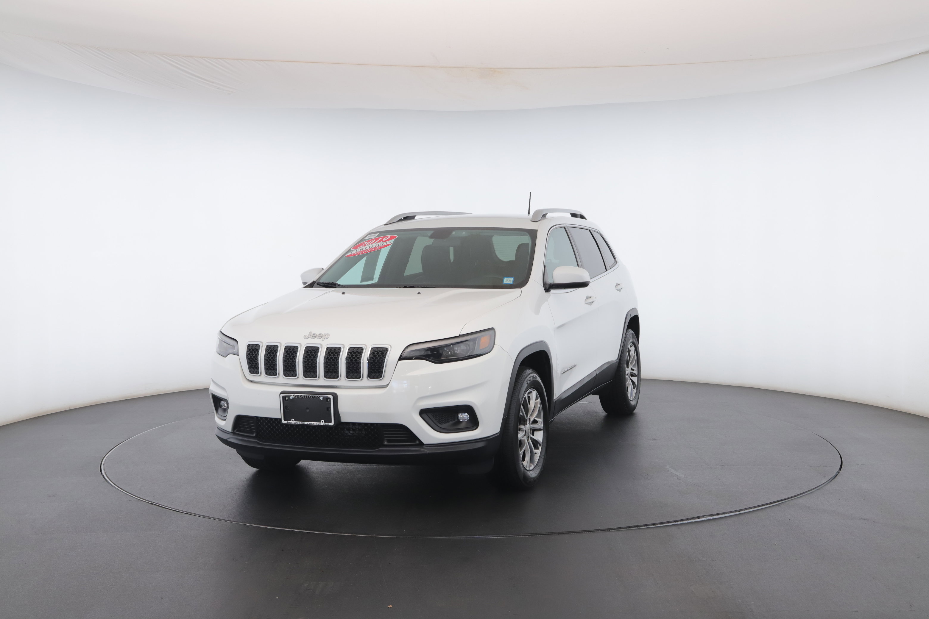 Used 2019 Jeep Cherokee Latitude Plus image 35