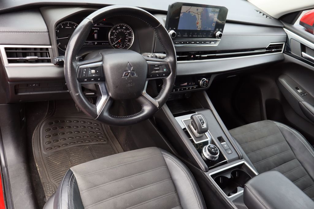 Used 2022 Mitsubishi Outlander SE FWD image 11