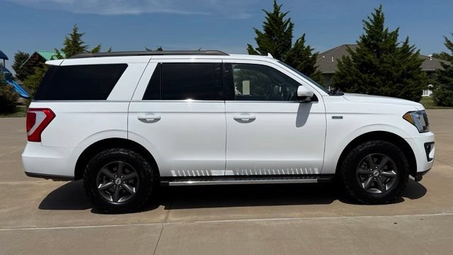 Used 2021 Ford Expedition XLT AWD/4WD image 7