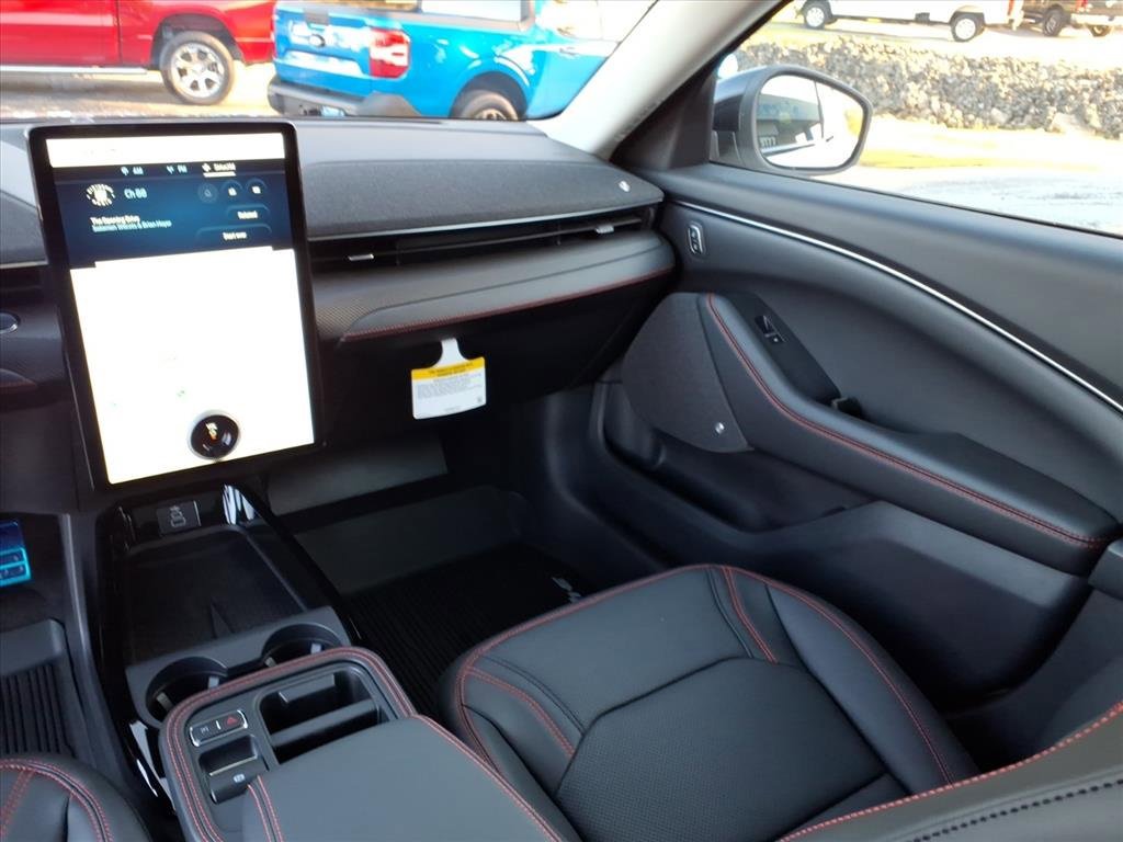 New 2025 Ford Mustang Mach-E Premium image 11