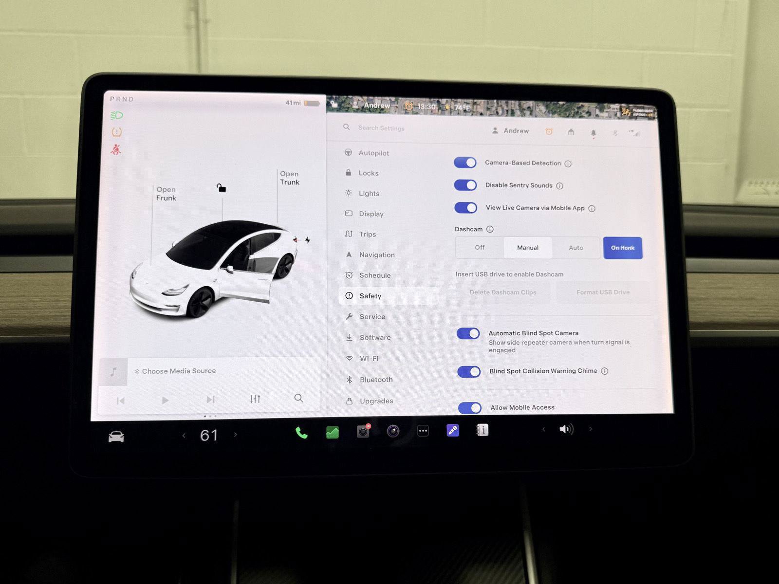 Used 2020 Tesla Model 3 Standard Range Plus RWD image 32