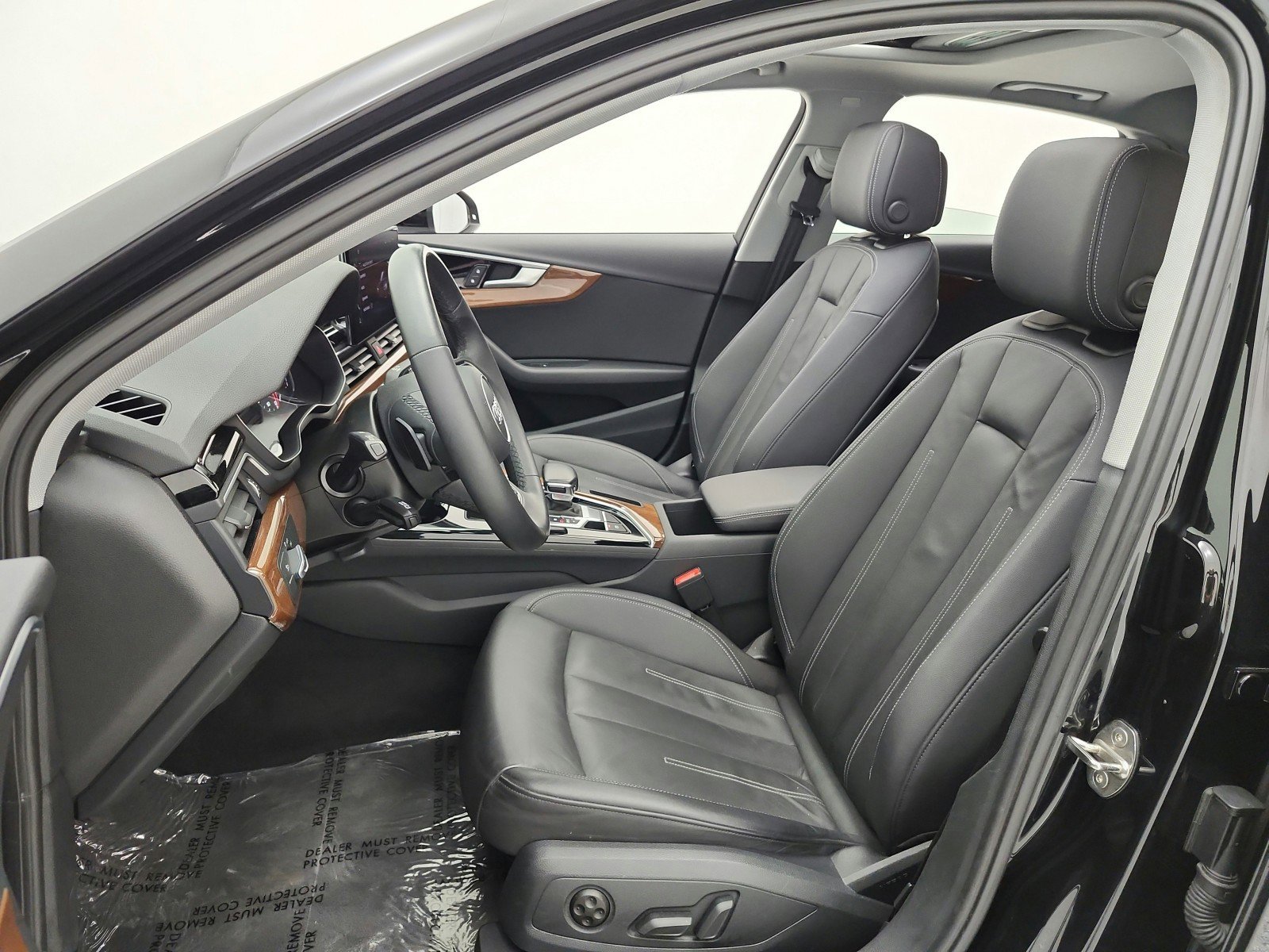 Used 2023 Audi A4 2.0T Premium w/ Convenience Package AWD/4WD image 10