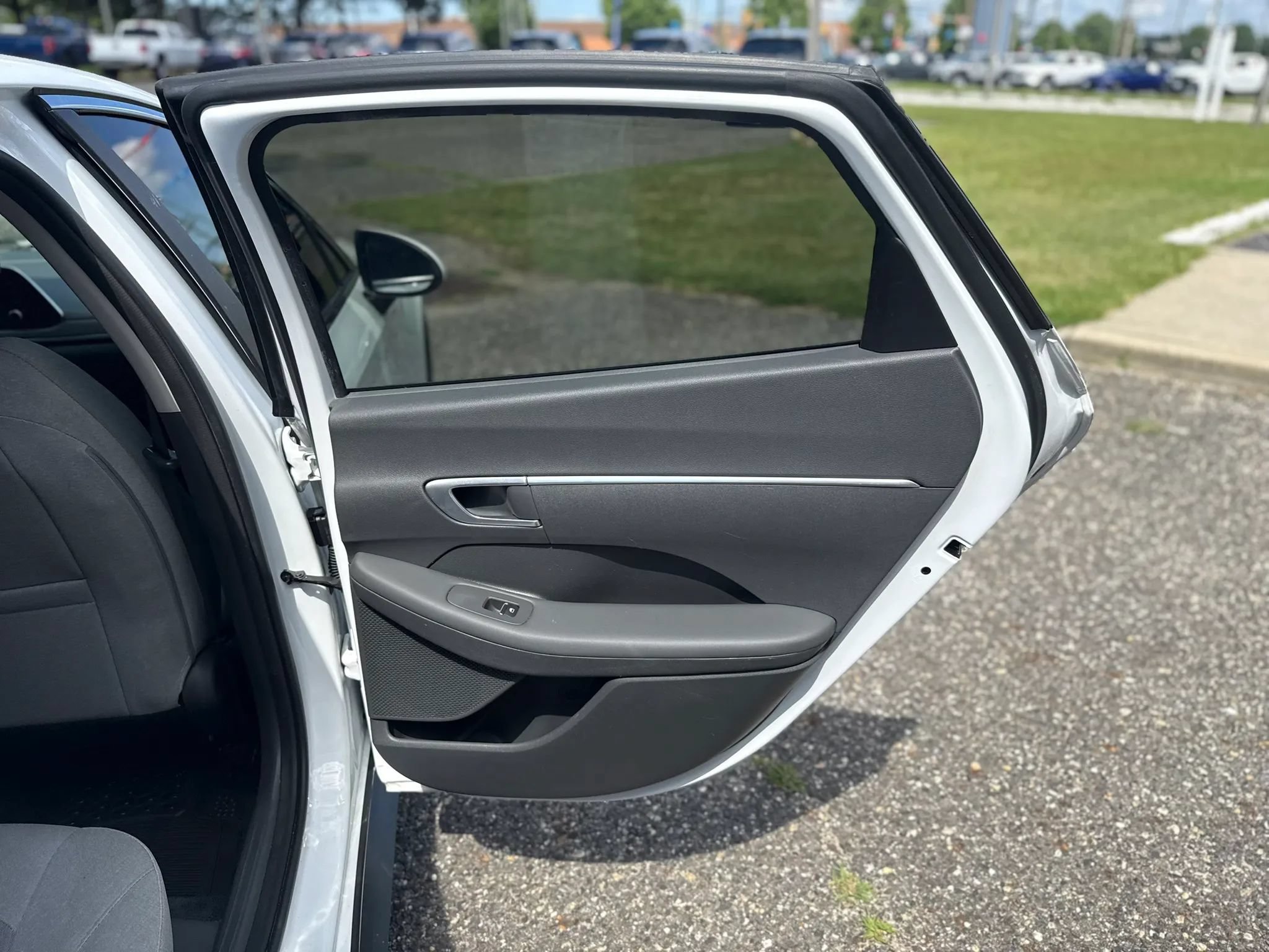 Used 2021 Hyundai Sonata SE FWD image 17