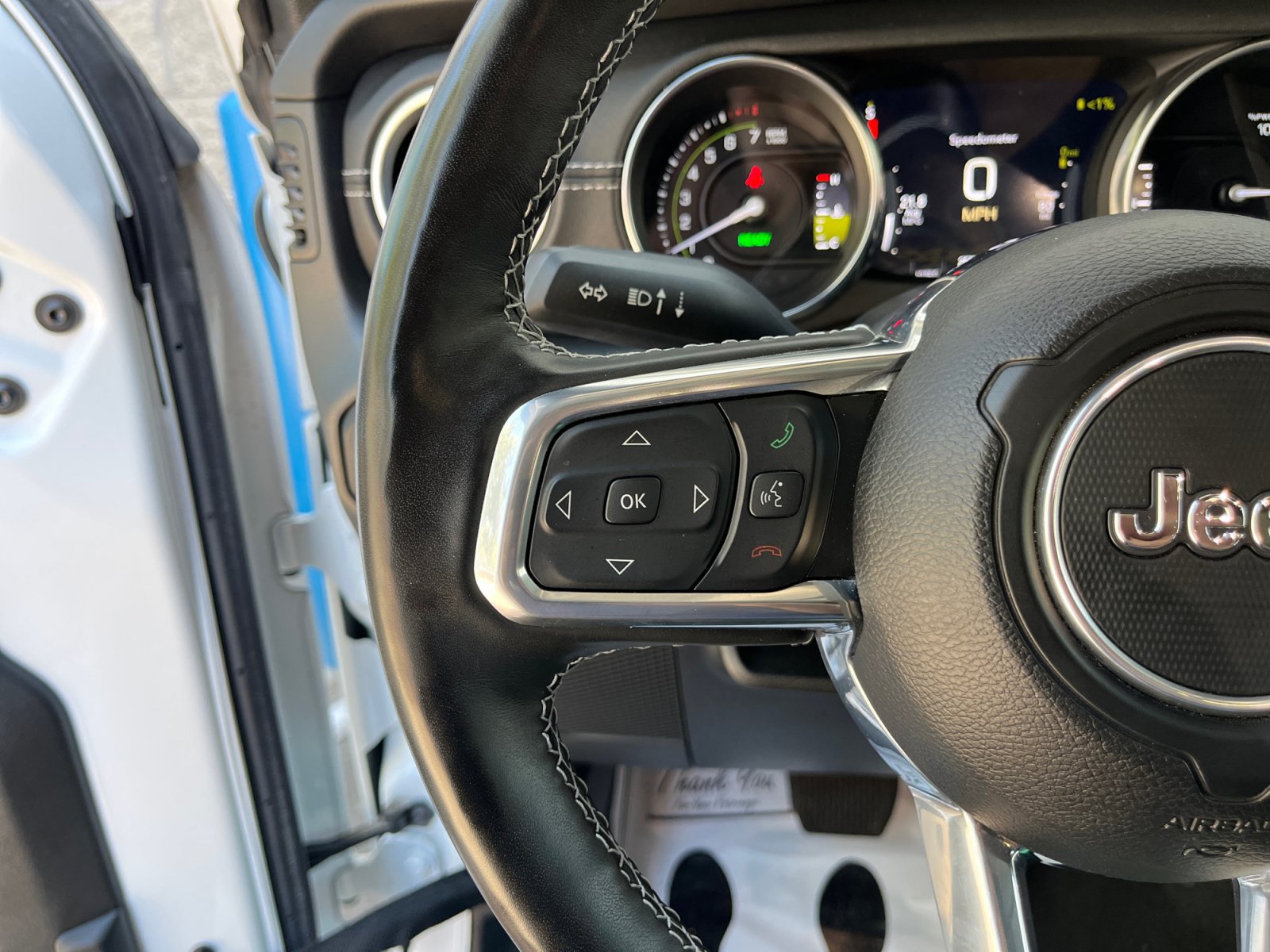 Used 2023 Jeep Wrangler Unlimited Sahara w/ Cold Weather Group AWD/4WD image 15