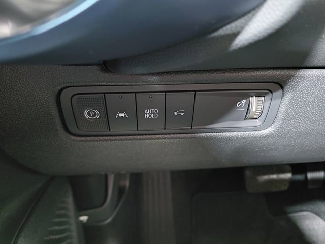 Used 2025 Chevrolet Equinox EV LT w/ Convenience Package image 46