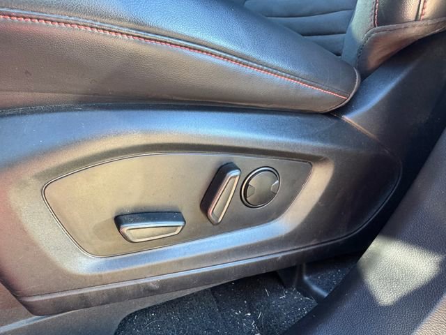 Used 2025 Ford Explorer ST-Line image 15