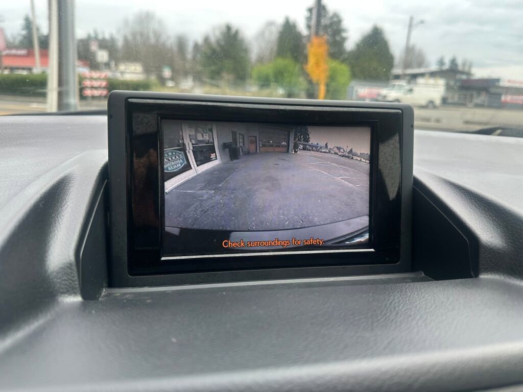 Used 2013 Lexus CT 200h image 17