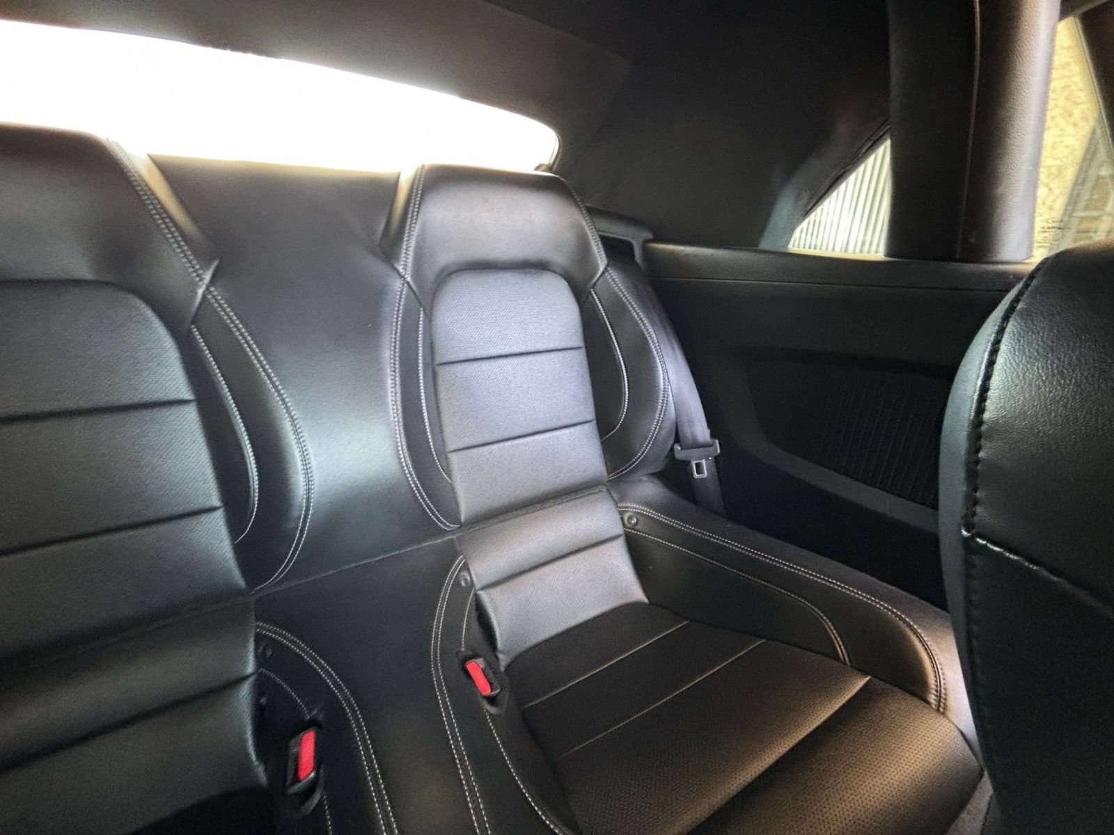 Used 2022 Ford Mustang GT Premium w/ GT Performance Package RWD image 36