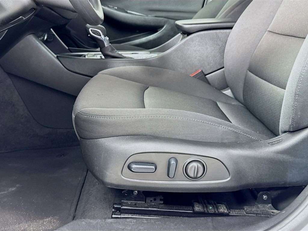 Used 2024 Chevrolet Malibu LT FWD image 23
