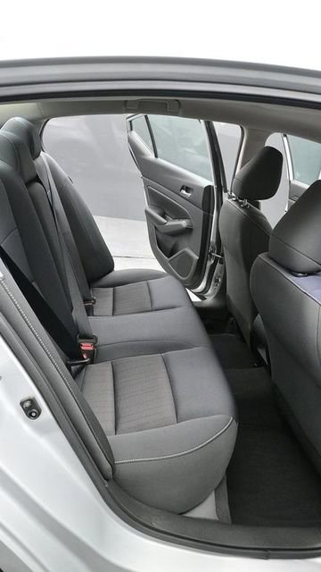 Used 2021 Nissan Altima 2.5 S FWD image 15