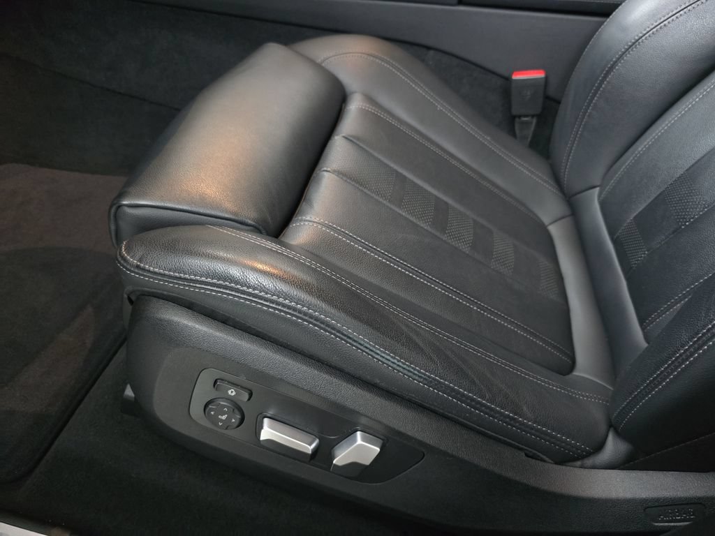 Used 2022 BMW X5 xDrive40i w/ M Sport Package AWD/4WD image 30
