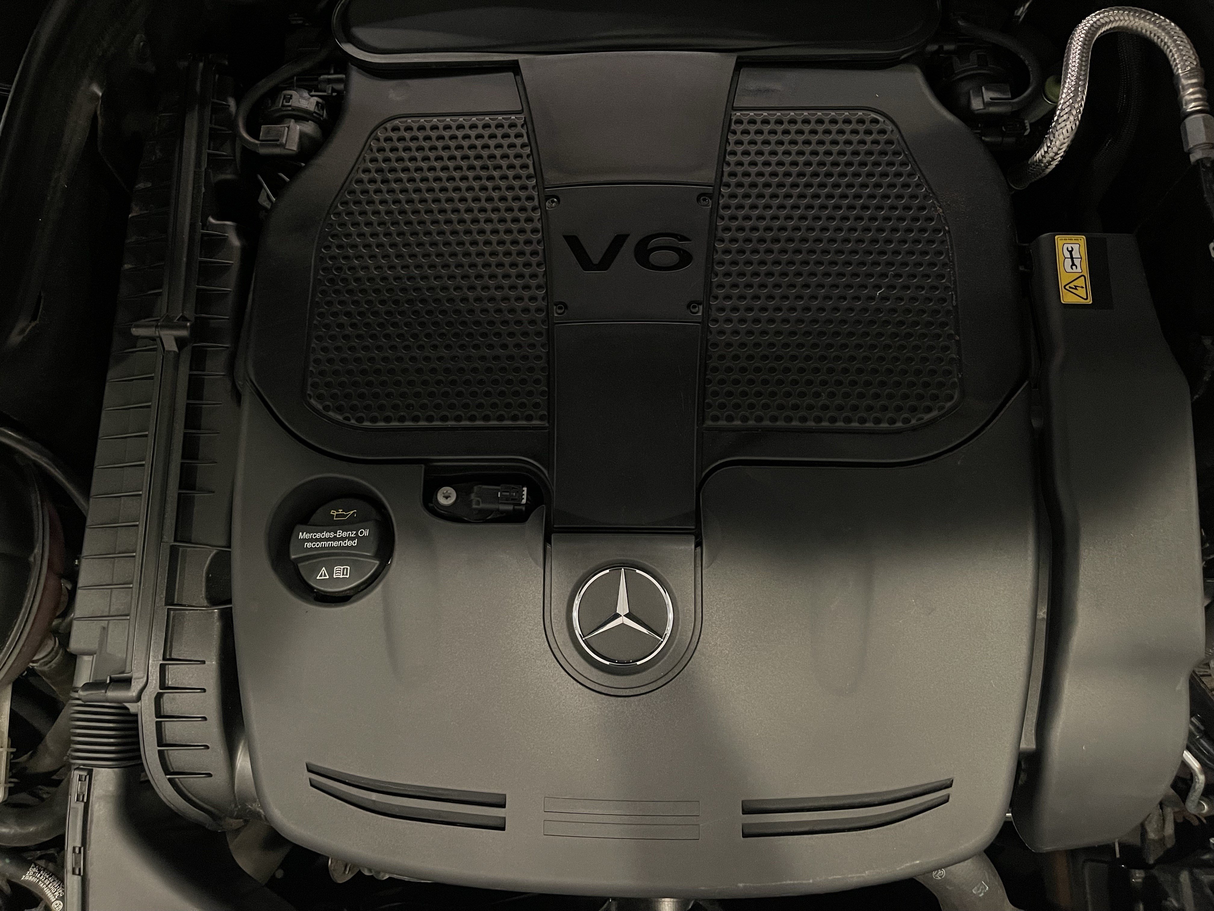 Used 2015 Mercedes-Benz E 350 4MATIC Sedan image 26