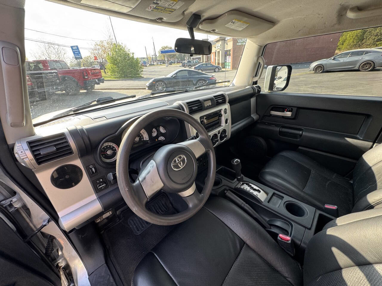 Used 2007 Toyota FJ Cruiser 2WD image 12