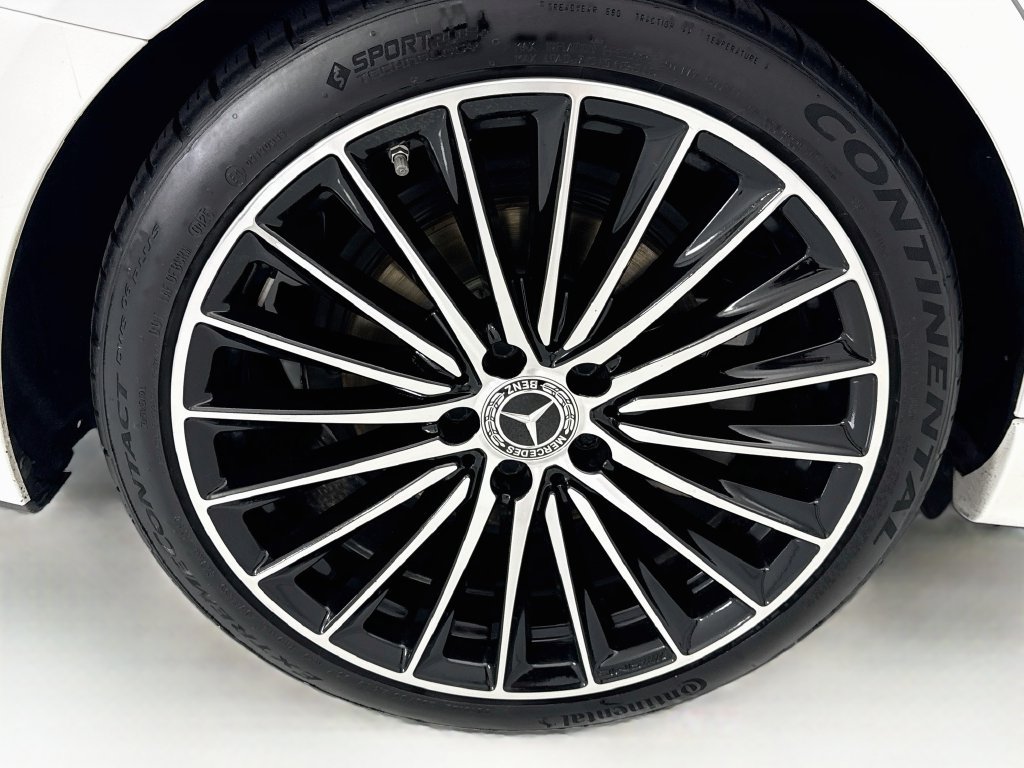 Certified 2024 Mercedes-Benz C 300 Sedan image 32