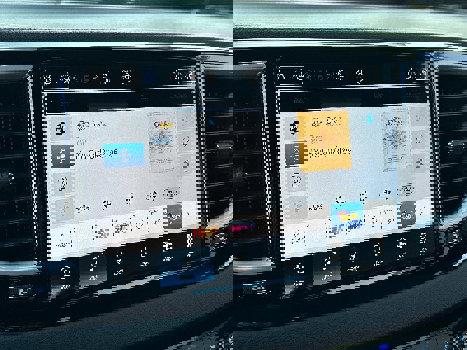 New 2025 Chrysler Voyager LX image 18