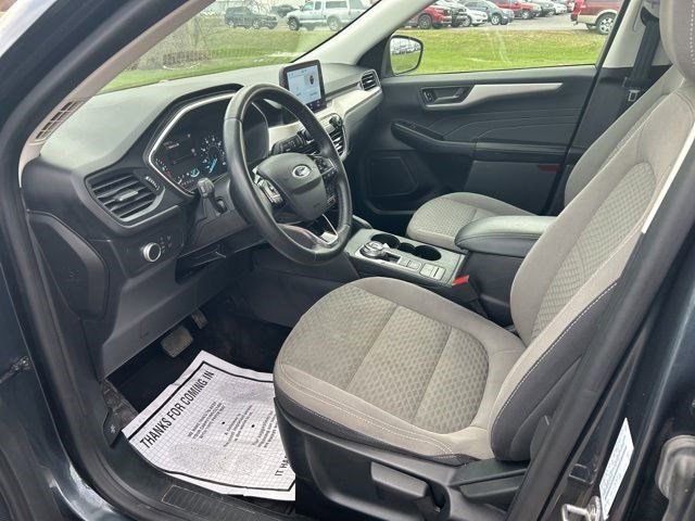 Used 2022 Ford Escape SE w/ Cold Weather Package image 11