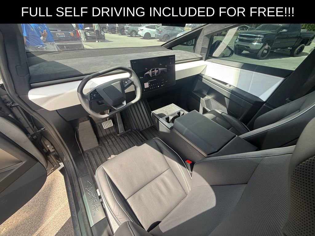 Used 2024 Tesla Cybertruck Cyberbeast AWD/4WD image 10