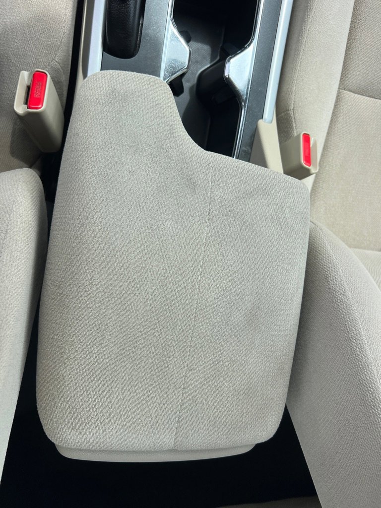 Used 2013 Honda Accord LX image 32