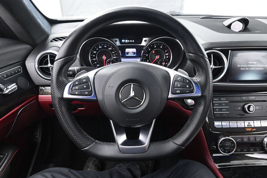 Used 2018 Mercedes-Benz SL 550 image 23