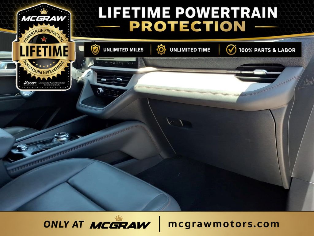 Used 2025 Ford Explorer Active w/ Active Comfort Package AWD/4WD image 11