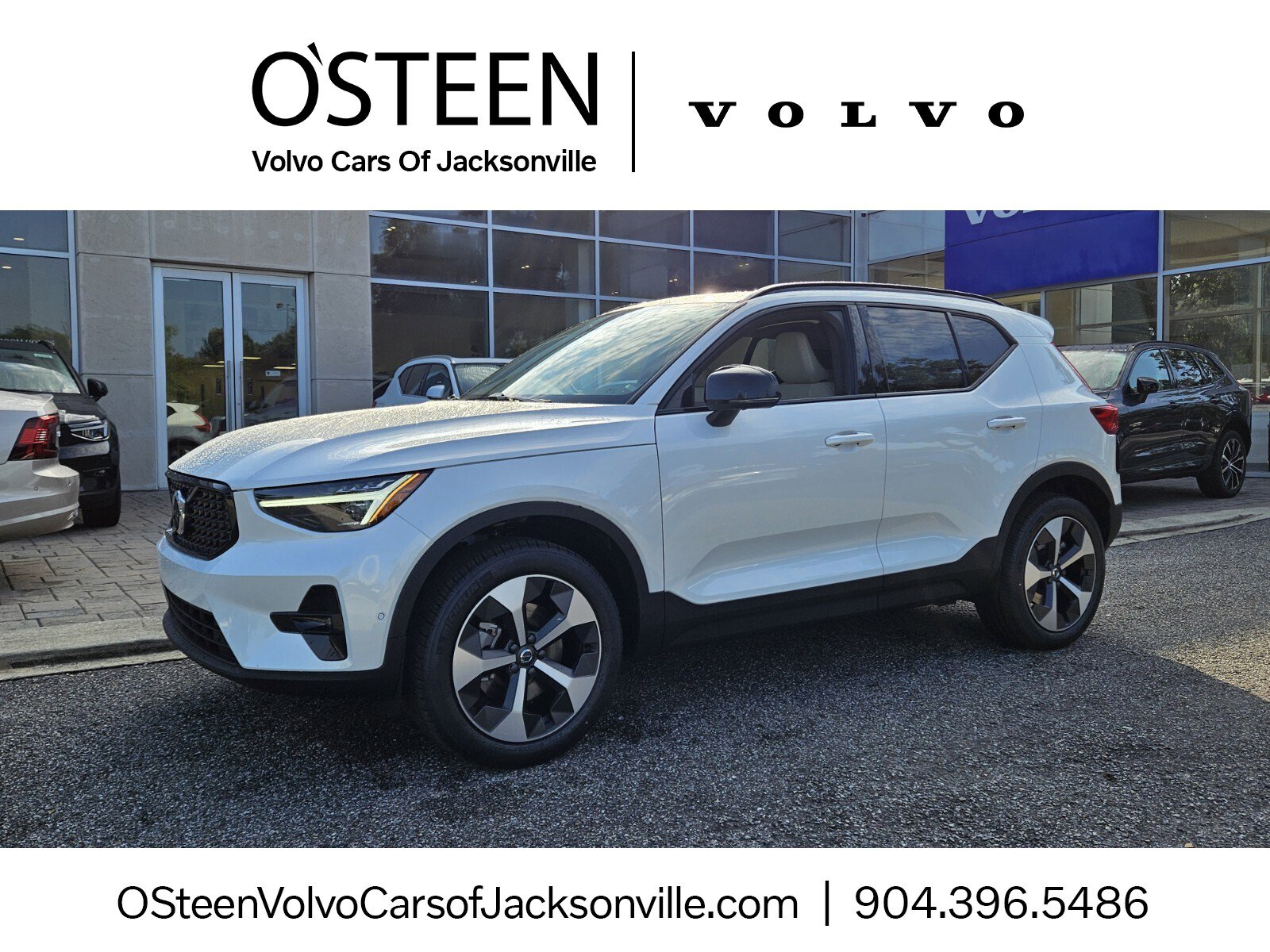 New 2025 Volvo XC40 B5 Plus w/ Protection Package Premier