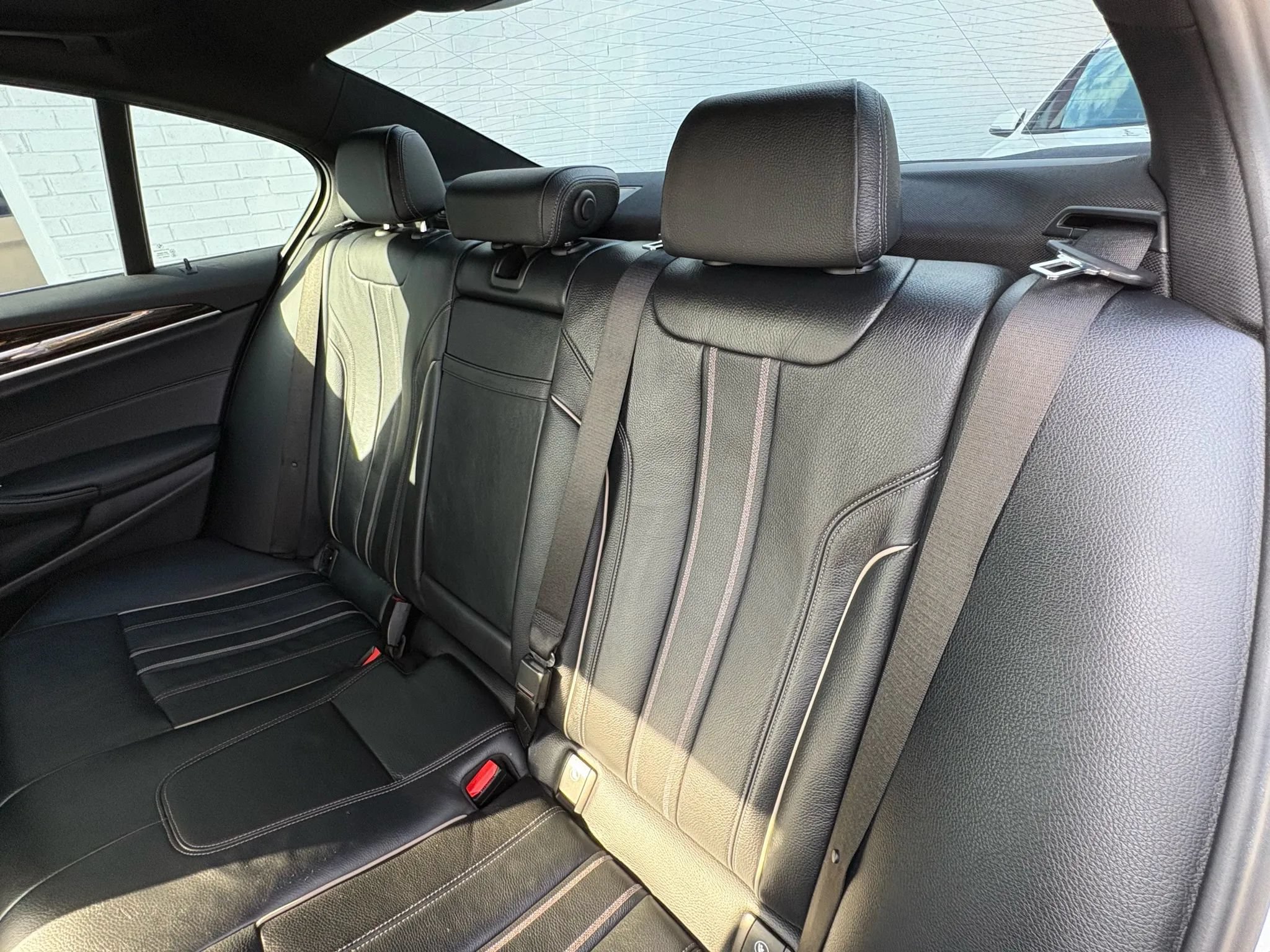 Used 2019 BMW 540i xDrive AWD/4WD image 19