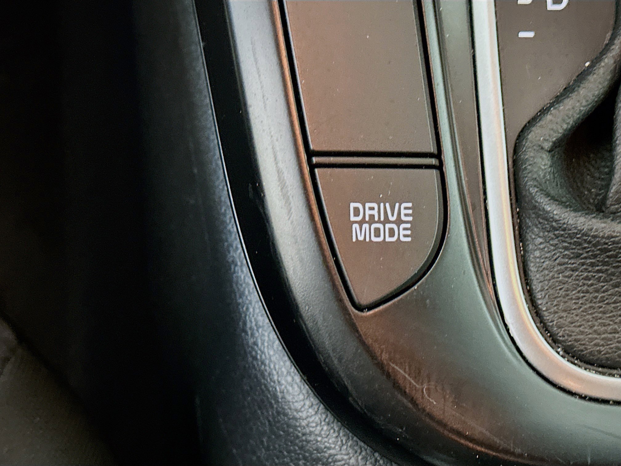 Used 2025 Kia Soul LX w/ LX Technology Package FWD image 25