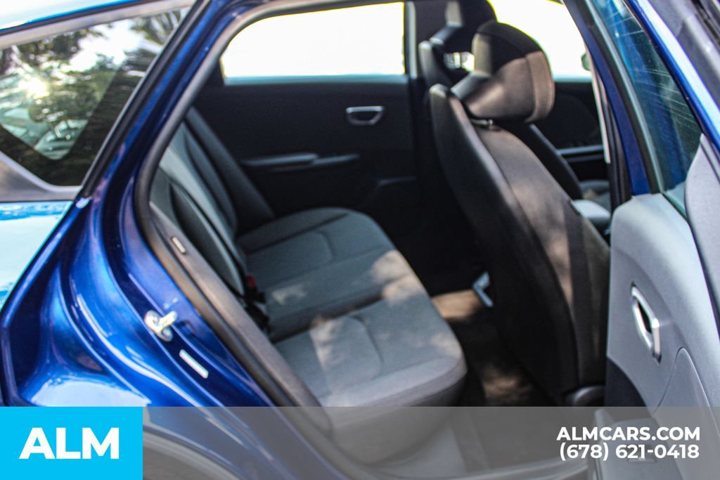 Used 2025 Kia K4 FWD image 17