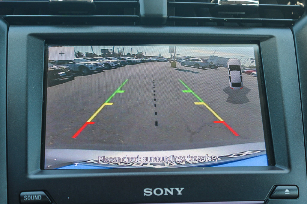 Used 2020 Ford Fusion Titanium FWD image 27