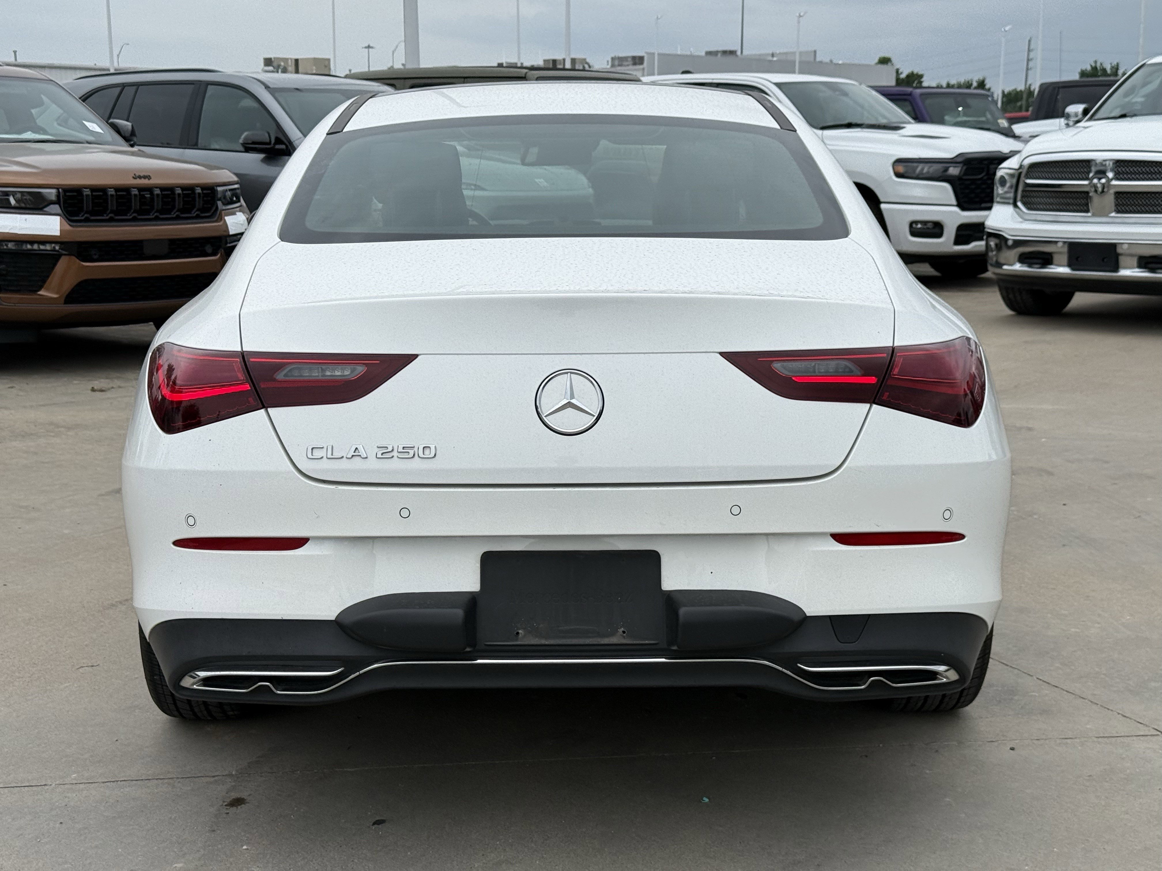 Used 2025 Mercedes-Benz CLA 250 image 6