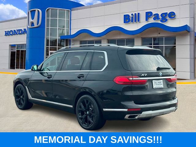 Used 2022 BMW X7 xDrive40i w/ Premium Package AWD/4WD image 3
