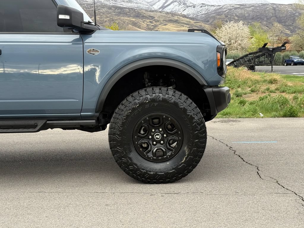 Used 2023 Ford Bronco Wildtrak AWD/4WD image 3