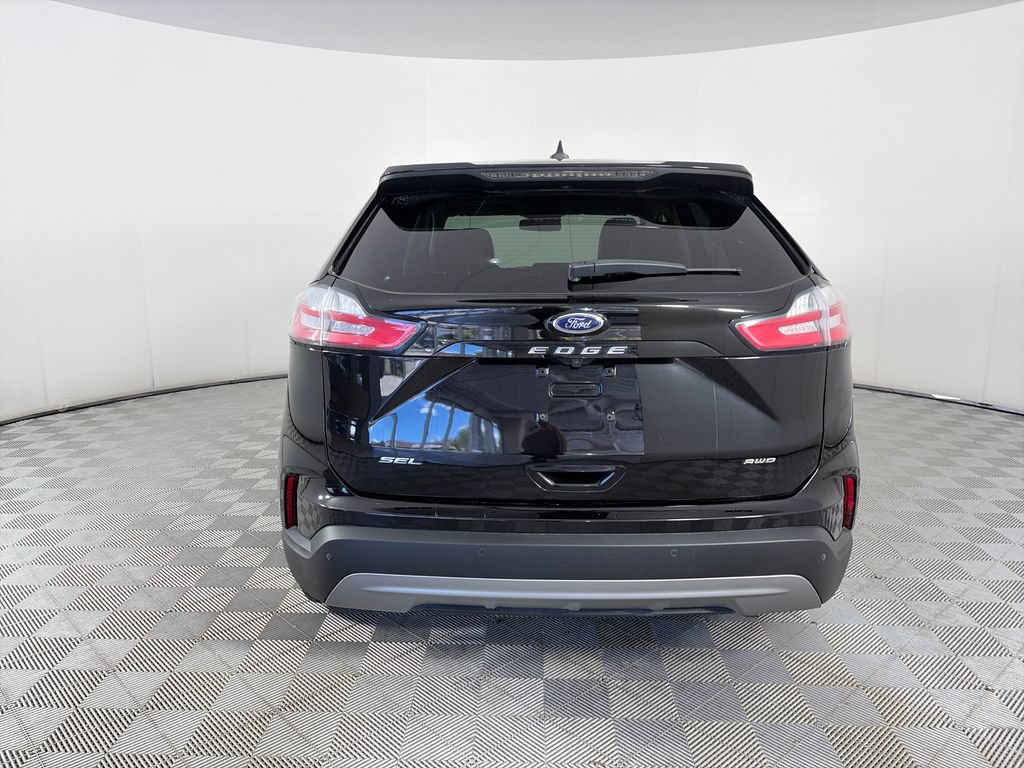 Used 2024 Ford Edge SEL AWD/4WD image 6