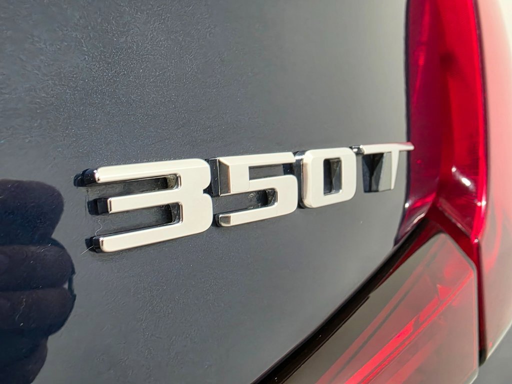 Used 2020 Cadillac XT4 Premium Luxury image 34