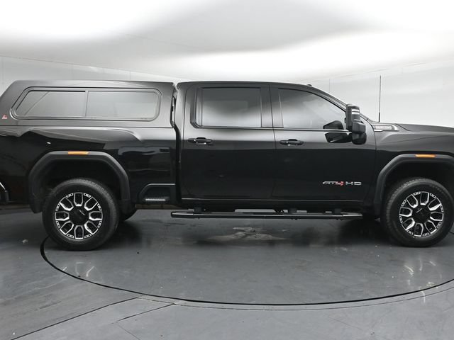Used 2022 GMC Sierra 2500 AT4 w/ AT4 Preferred Package AWD/4WD image 8