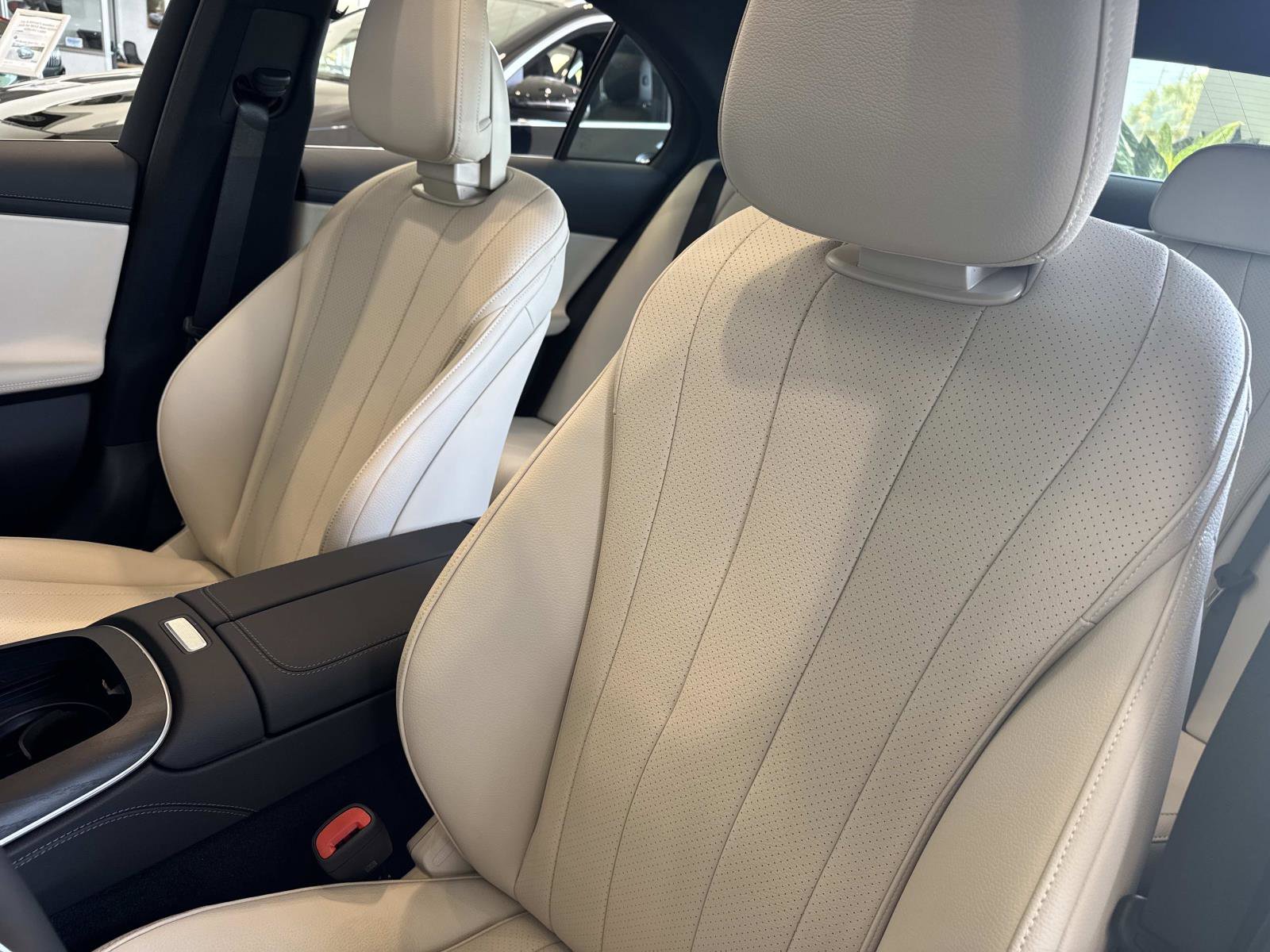 New 2026 Mercedes-Benz E 450 4MATIC Sedan image 21