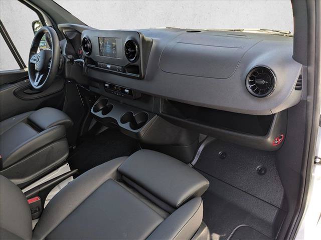 Certified 2024 Mercedes-Benz Sprinter 2500 image 20