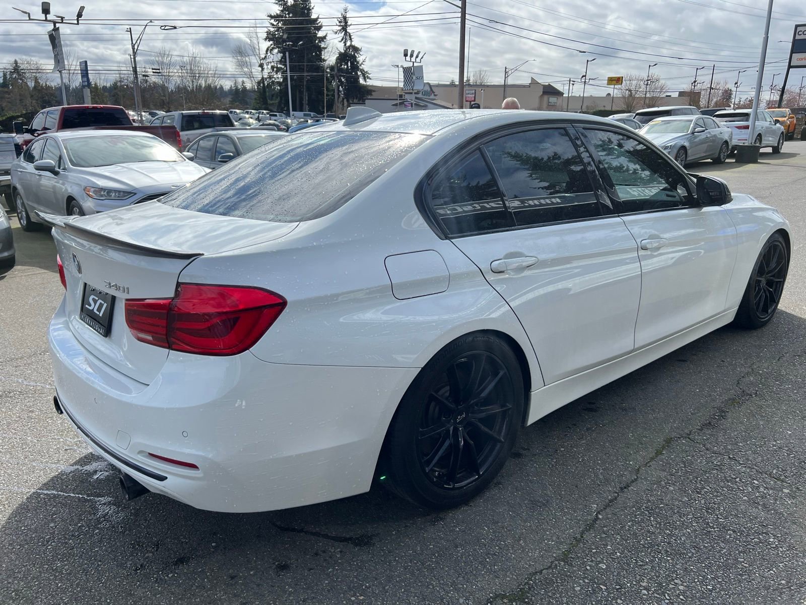 Used 2017 BMW 340i Sedan image 4