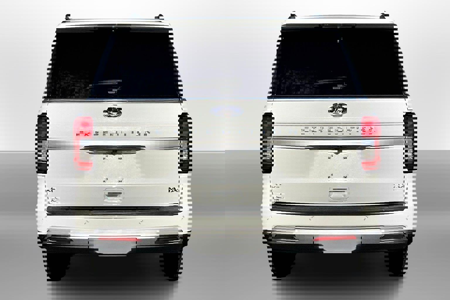 Used 2022 Ford Expedition Max XLT image 4