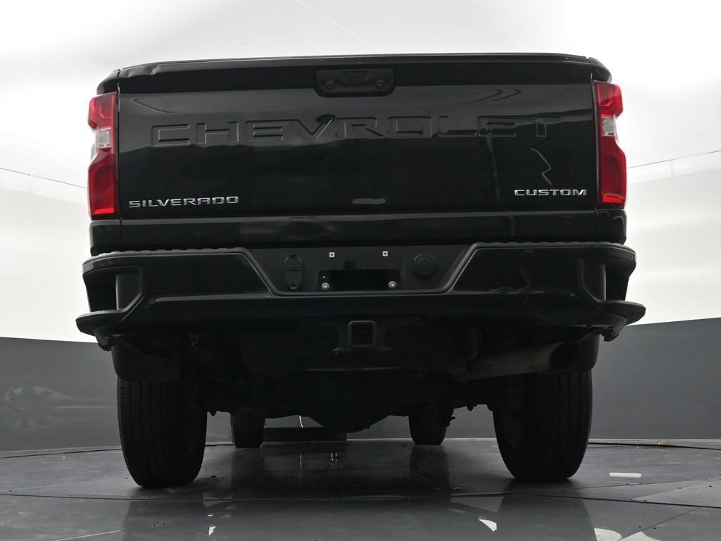 Used 2021 Chevrolet Silverado 2500 Custom w/ Custom Value Package AWD/4WD image 26