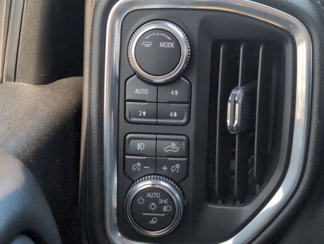 Used 2022 GMC Sierra 2500 SLT w/ SLT Convenience Package image 17