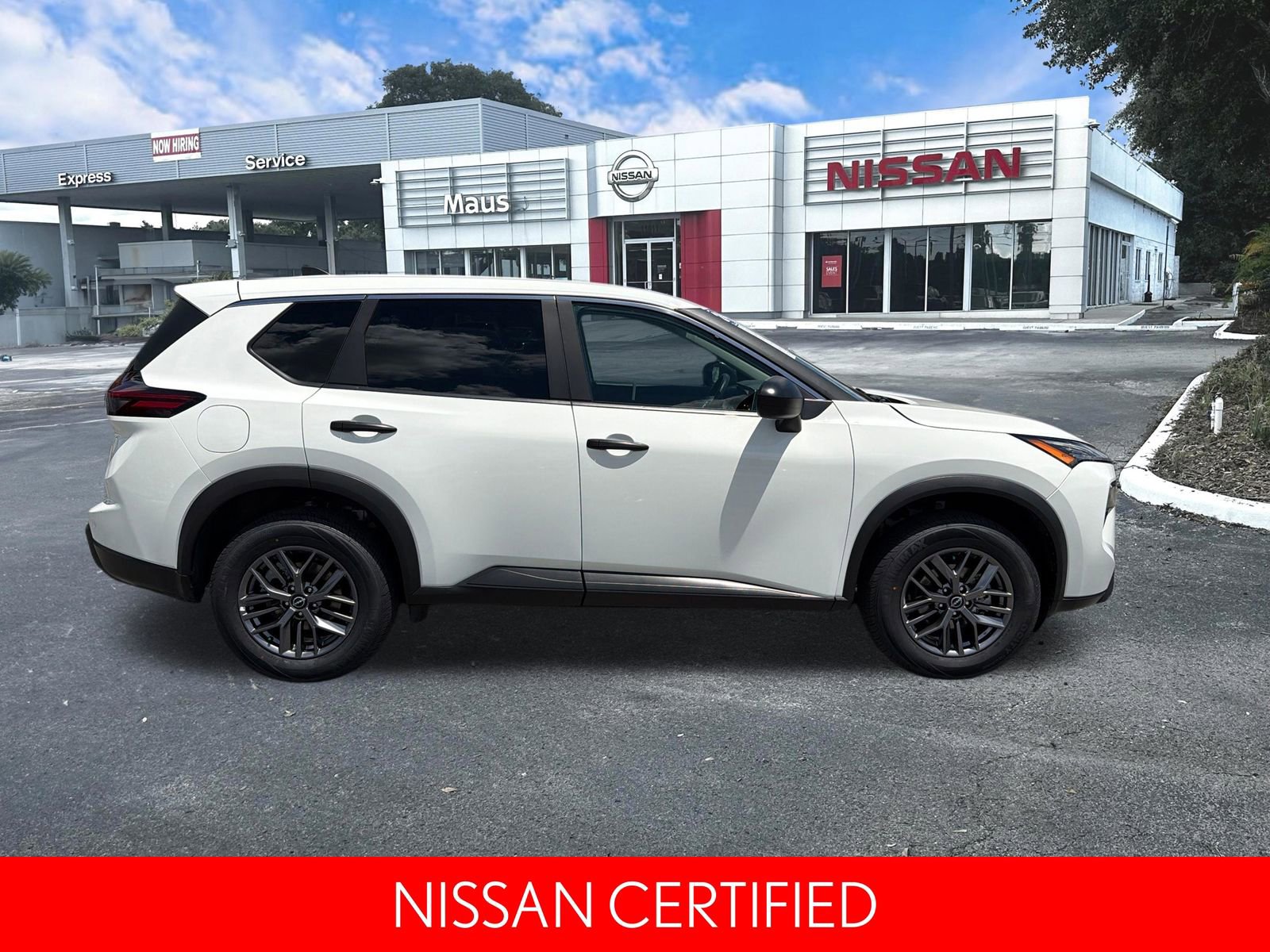 Certified 2024 Nissan Rogue S AWD/4WD image 2