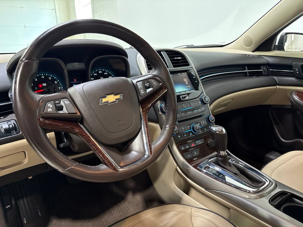 Used 2013 Chevrolet Malibu LTZ FWD image 11