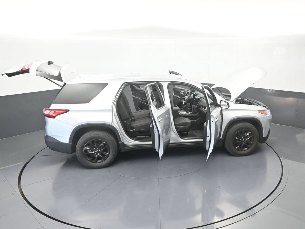 Used 2020 Chevrolet Traverse LS FWD image 65
